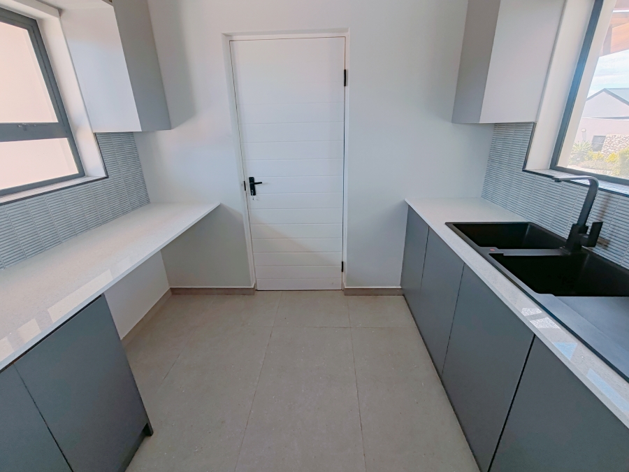 3 Bedroom Property for Sale in Hoogland Western Cape